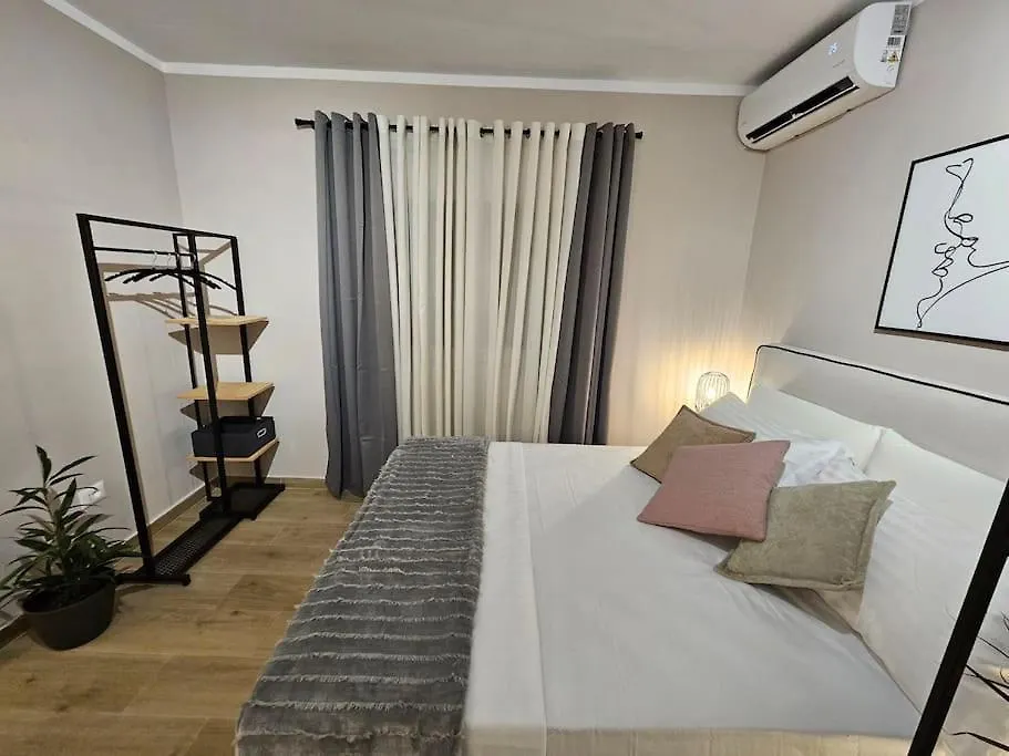 Gevin'S Apartment 2 Tirana 0*,  Albanien